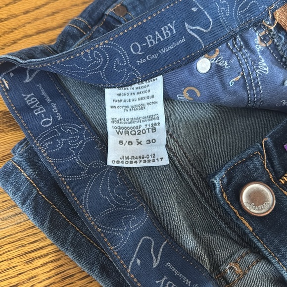 Wrangler Women's Blue Jeans - Picture 3 of 9